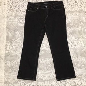White House Black Market black Denim Cropped Flare Capri Size 4 NWOT